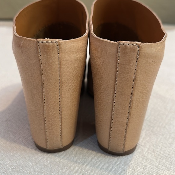 Kork-Ease Tan Leather Mules with Chunky Heel - Picture 7 of 12